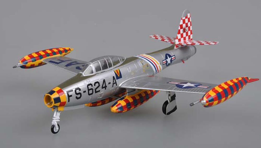 EASY MODEL 37107  1/72 F84 E-30, piloté par le 86th FBG Commander Col. G. Laven 195 