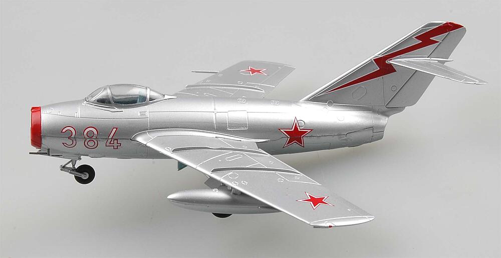 EASY MODEL 37130  1/72 MiG 15 No. belonged to oneof the V-VS units, China, 195 