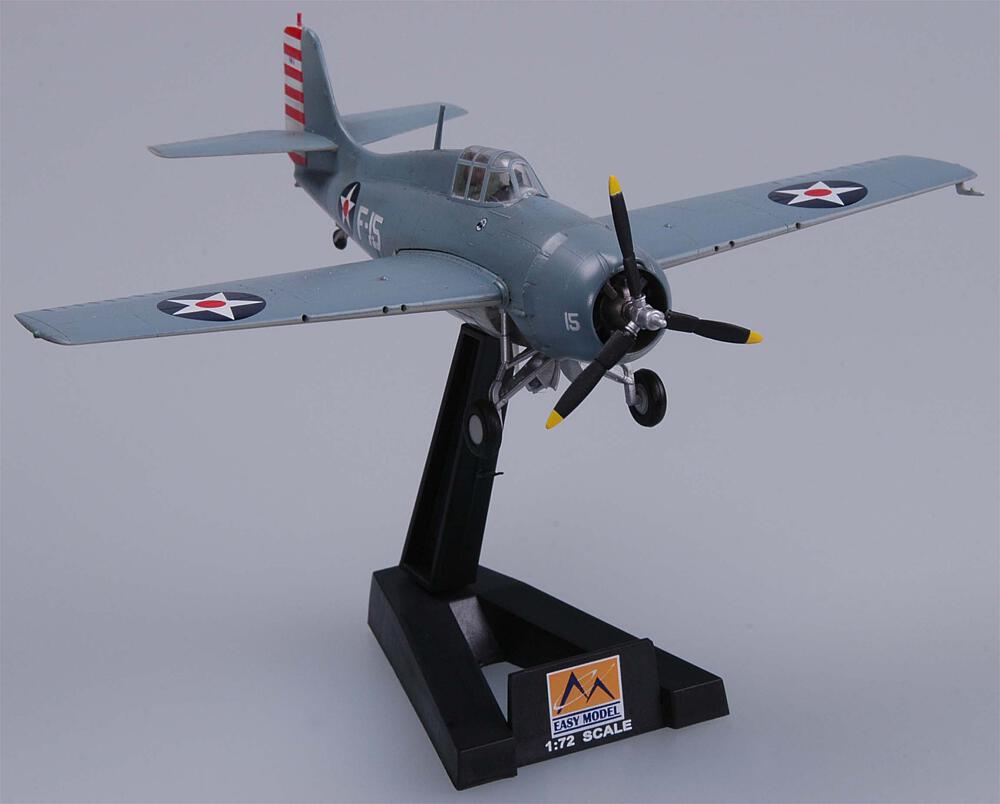 [EASY MODEL 37246  ] EASY MODEL 37246  1/72 F4F VF-3 à bord de l'USS Lexington 
