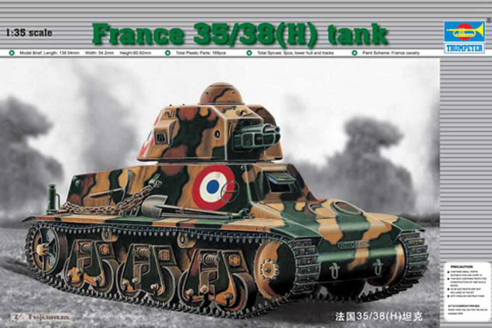 TRUMPETER 351  1/35 Véhicule de combat blindé H-39 SA 18 France 