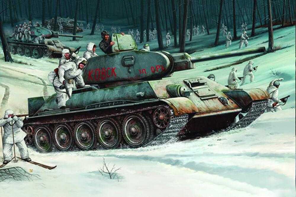 TRUMPETER 905  1/16 T-34/76, 1942 