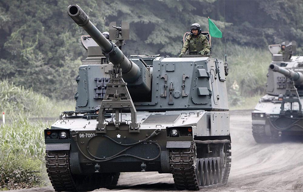 TRUMPETER 1597  1/35 JGSDF Type 99 HSP 
