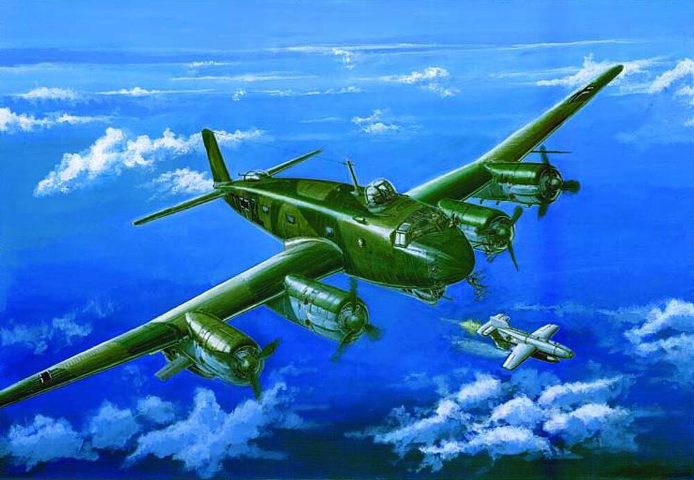TRUMPETER 1639  1/72 Focke-Wulf FW 200 C8 Condor 