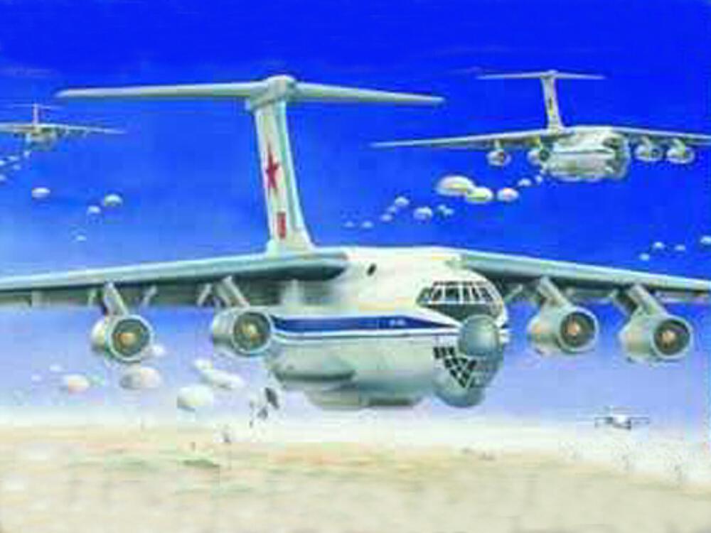 TRUMPETER 3901  1/144 IL-76 Transport 