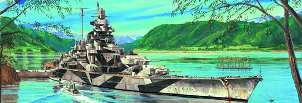 TRUMPETER 5712  1/700 DKM Tirpitz, 1944 