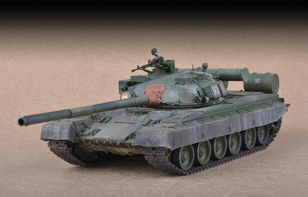 TRUMPETER 7144  1/72 T-80B MBT 