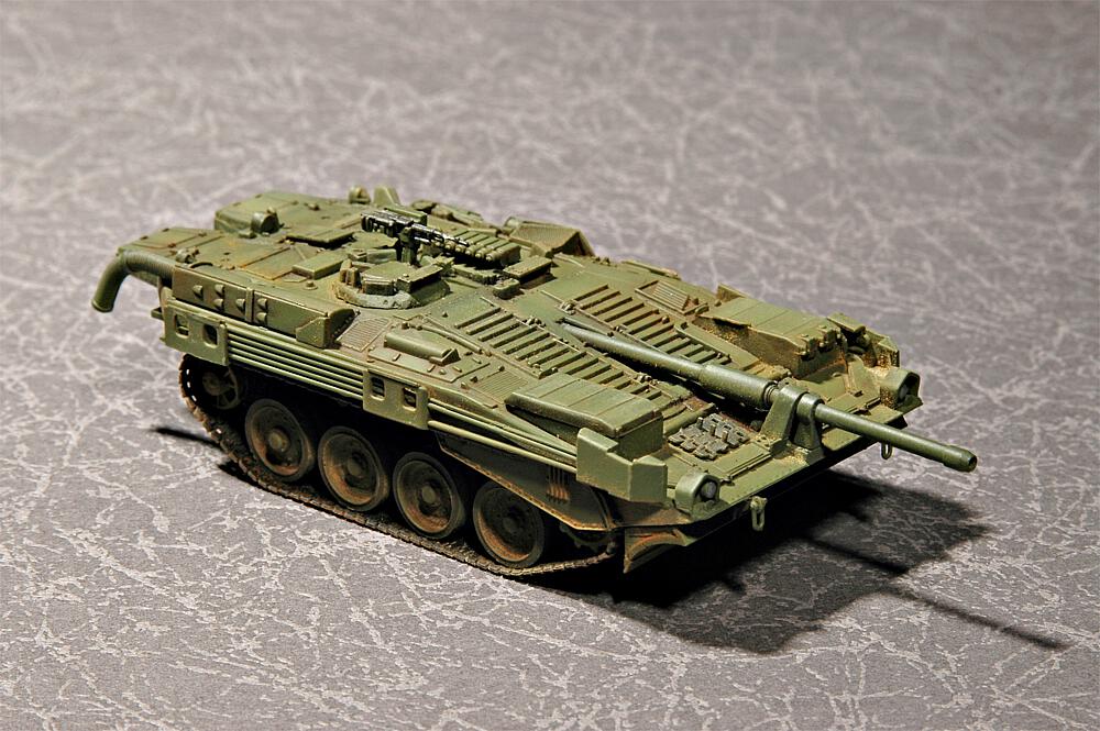 TRUMPETER 7248  1/72 Strv 103B MBT 