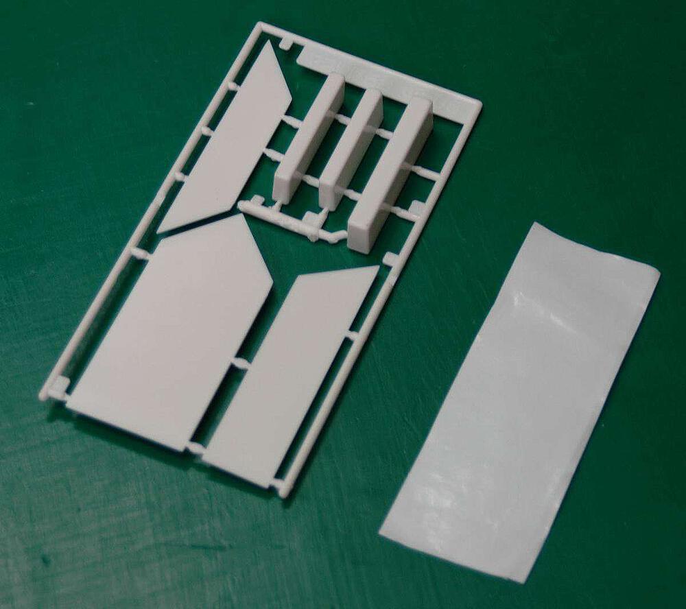 [TRUMPETER 9919  ] TRUMPETER 9919  Outil : Support de papier abrasif 