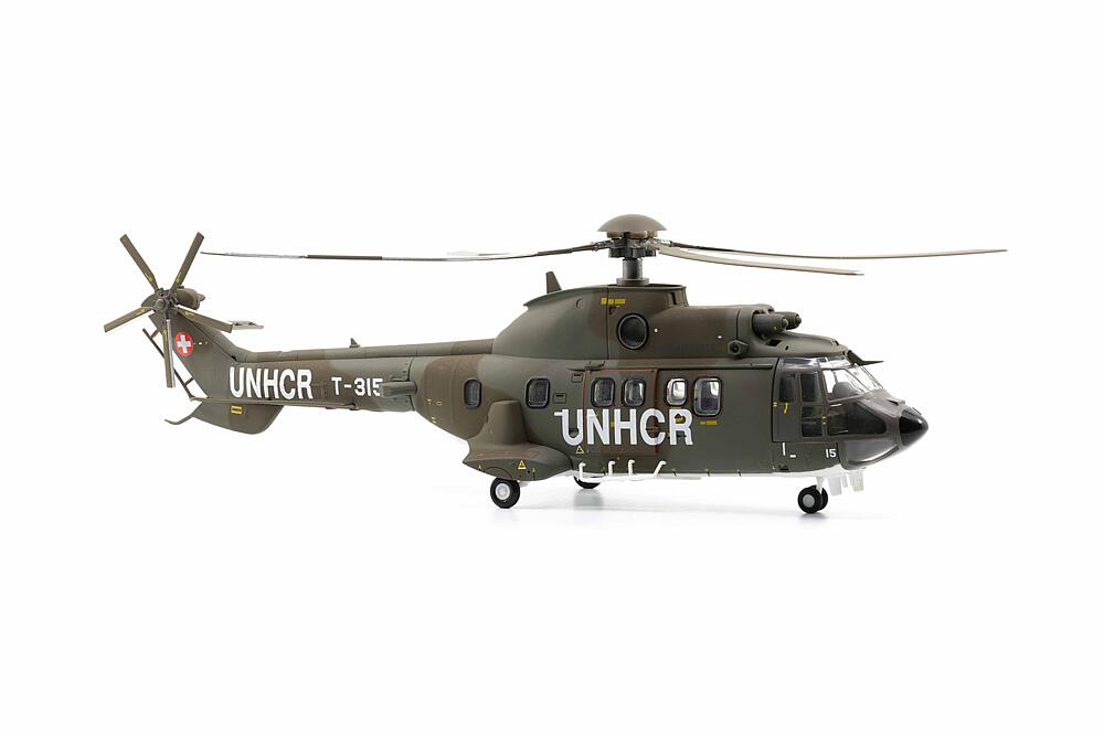 ACE 85001510  1/72 Cougar AS532 T-315 UNHCR 