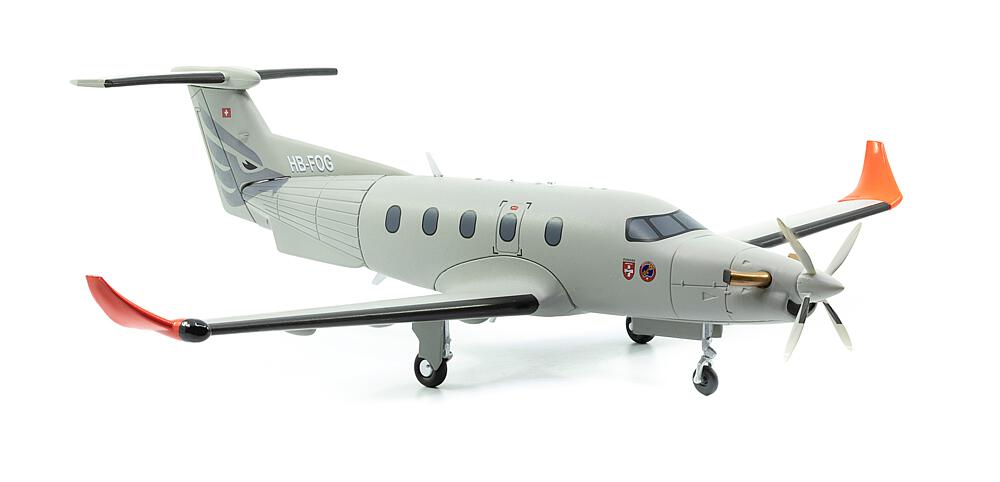 [ACE 85001680  ] ACE 85001680  1/72 Pilatus PC-12 Armasuisse HB-FOG LE 