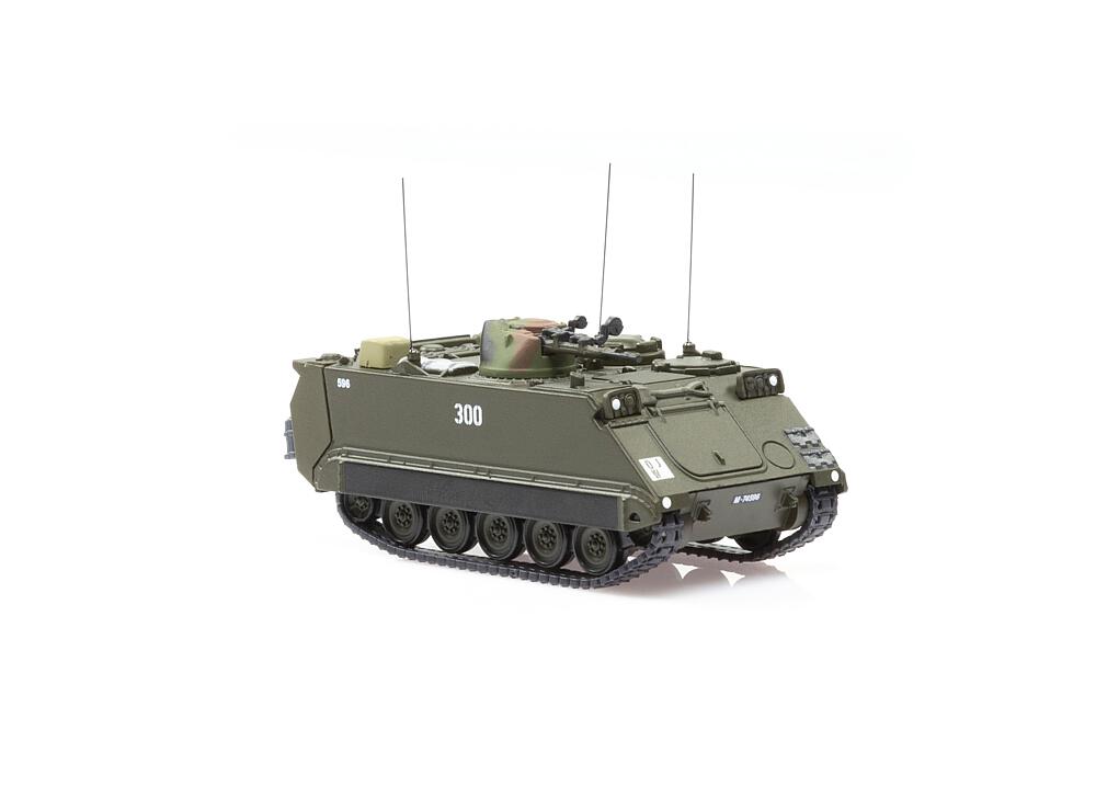 ACE 85005032  1/87 M113 Char de commandement 73 