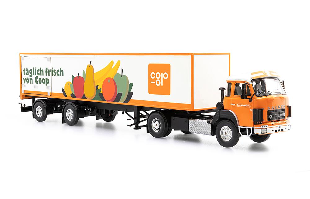 ACE 85005527  1/43 Saurer D290B Tracteur à cabine avancée Coop 