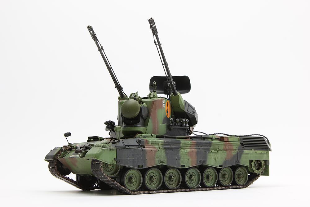 MENG MODEL TS-030  1/35 Char antiaérien Gepard A1/A2 