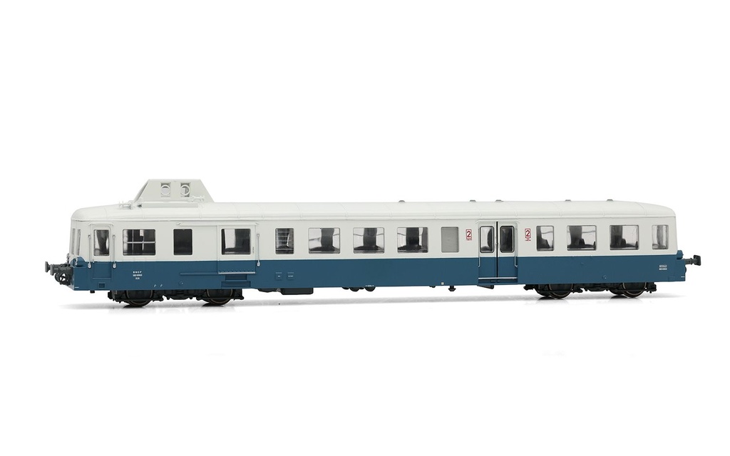 JOUEF HJ2619   H0  SNCF, automotrice diesel à 4 essieux X 93953 Picasso, Bleu-Beige