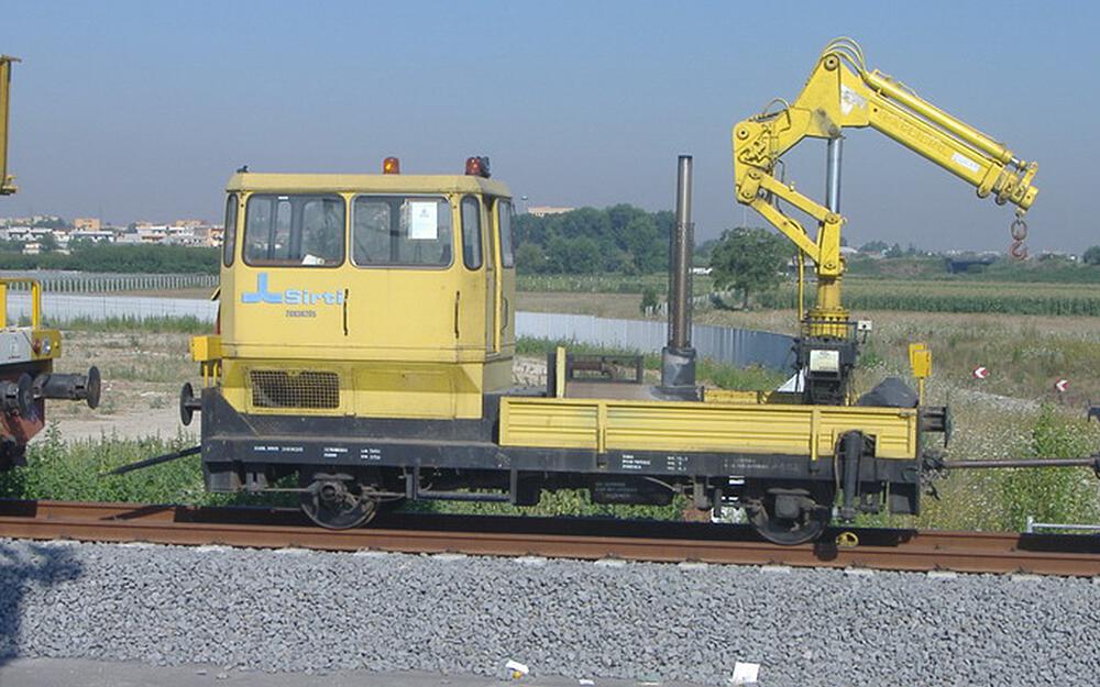RIVAROSSI HR2910D  1/87   Voiture d'intervention KLV 53, jaune, Sirti 