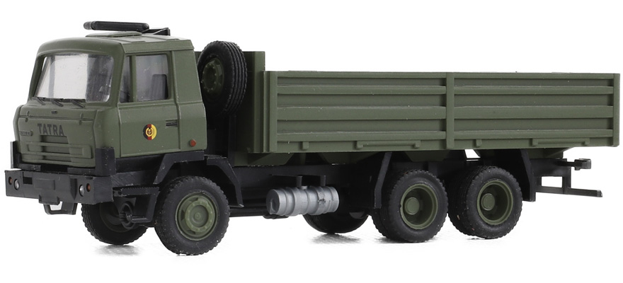 IGRA Model 66818132   H0 Tatra 815 NVA plateau (kit) IV.