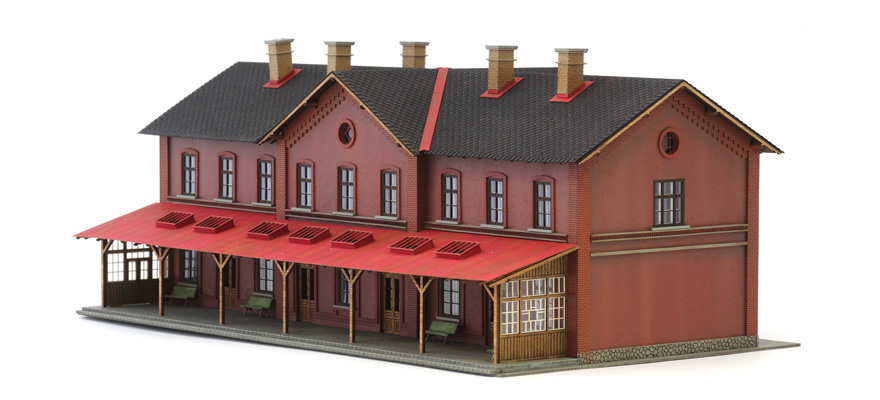 IGRA Model 141001   H0 Gare de Hronov  