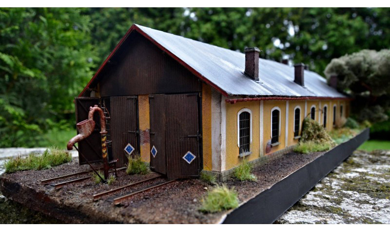 IGRA Model 140010   TT Remise à locomotives de Hodolany  