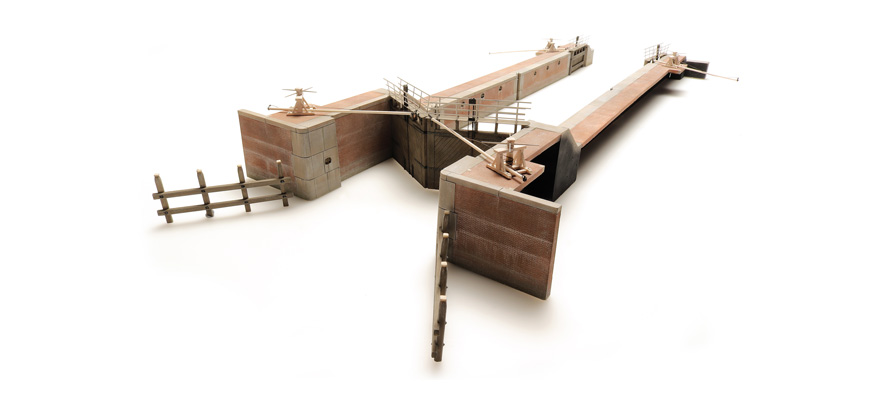 Écluse à marée H0 1:87 Kit de construction en résine et pièces gravées, non peintes Artitec 10.403  