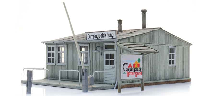 Réception et café du camping H0 1:87 Kit de construction en résine et pièces gravées, non peintes Artitec 10.436  