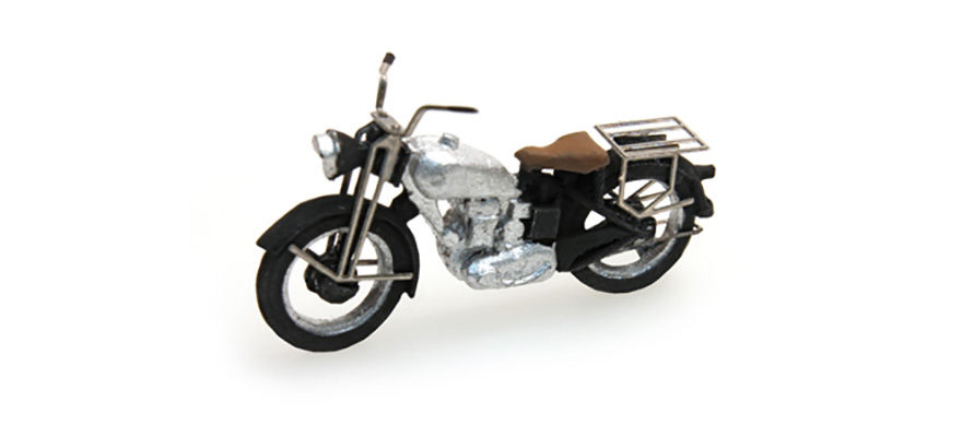 Moto Triumph argent H0 1:87 Modèle fini en résine, peint Artitec 387.05-SR  