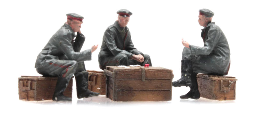 WW I Soldats allemands jouant au karting 3 Fig. H0 1:87 Modèle fini en résine, peint Artitec 387.356  