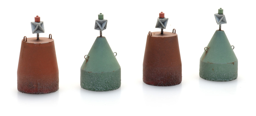 Signaux de navigation Tonneaux (4x) petits Ligne de flottaison H0 1:87 Modèle fini en résine, peint Artitec 387.495  