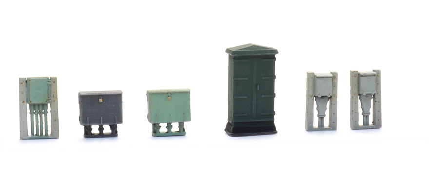 Anciens boîtiers électriques H0 1:87 Modèle fini en résine, peint Artitec 387.541  