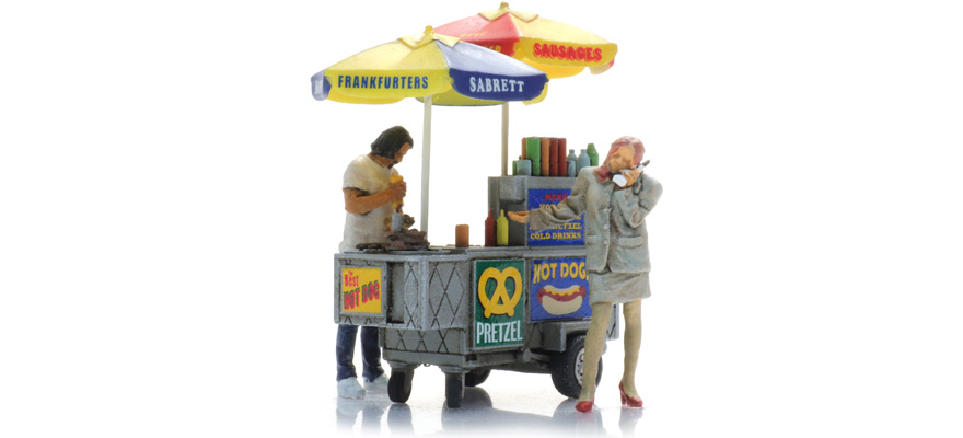 Chariot à hot-dogs + 2 figurines H0 1:87 Modèle fini en résine, peint Artitec 387.625  
