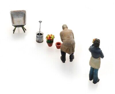 Fleuristes avec outils de jardinage (2X) H0 1:87 Modèle fini Figurines, peintes Artitec 5870015  