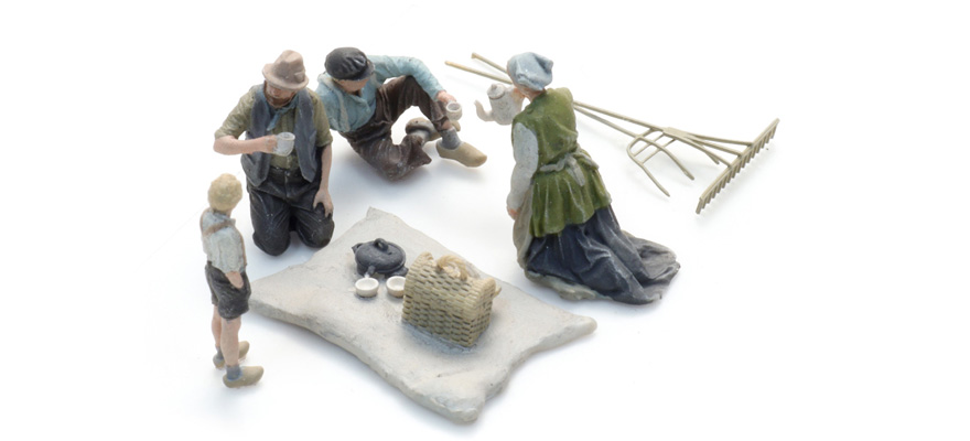 Pause déjeuner sur le terrain (4x) H0 1:87 Modèle fini Figurines, peintes Artitec 5870074  