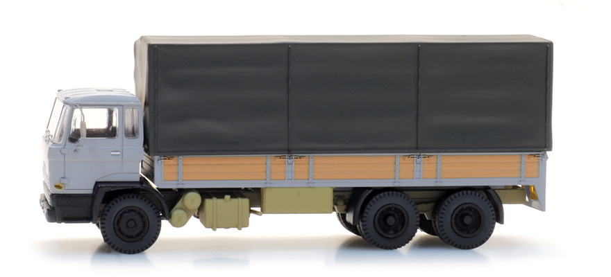 DAF cabine basculante Kab A, essieu tandem camion à plateau avec bâche, gris H0 1:87 Modèle fini en plastique, peint Artitec 487.051.15  