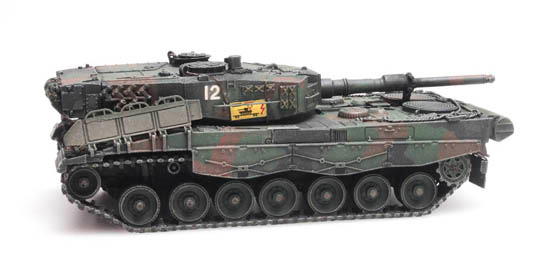 CH Pz 87 / Leopard 2A4 train load N 1:160 Modèle fini en résine, peint Artitec 6160089  