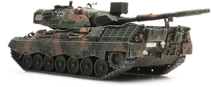 BRD Leopard 1A1-A2 camouflage tacheté f. Transport ferroviaire H0 1:87 Modèle fini en résine, peint Artitec 6870050  