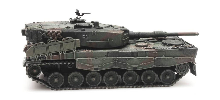 BRD Leopard 2A4 camouflage tache transport ferroviaire H0 1:87 Modèle fini en résine, peint Artitec 6870186  