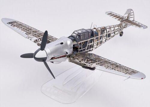 1/16 MESSERSCHMITT BF109 IN METAL WITH WORKING LIGHTS AND ENGINE Artesania Latina 20356 
