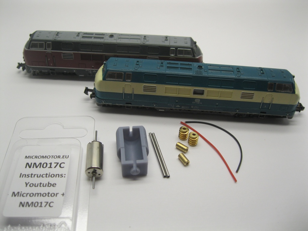 Minitrix V200, BR 221, BR Class 42 Warship Micromotor NM017C    