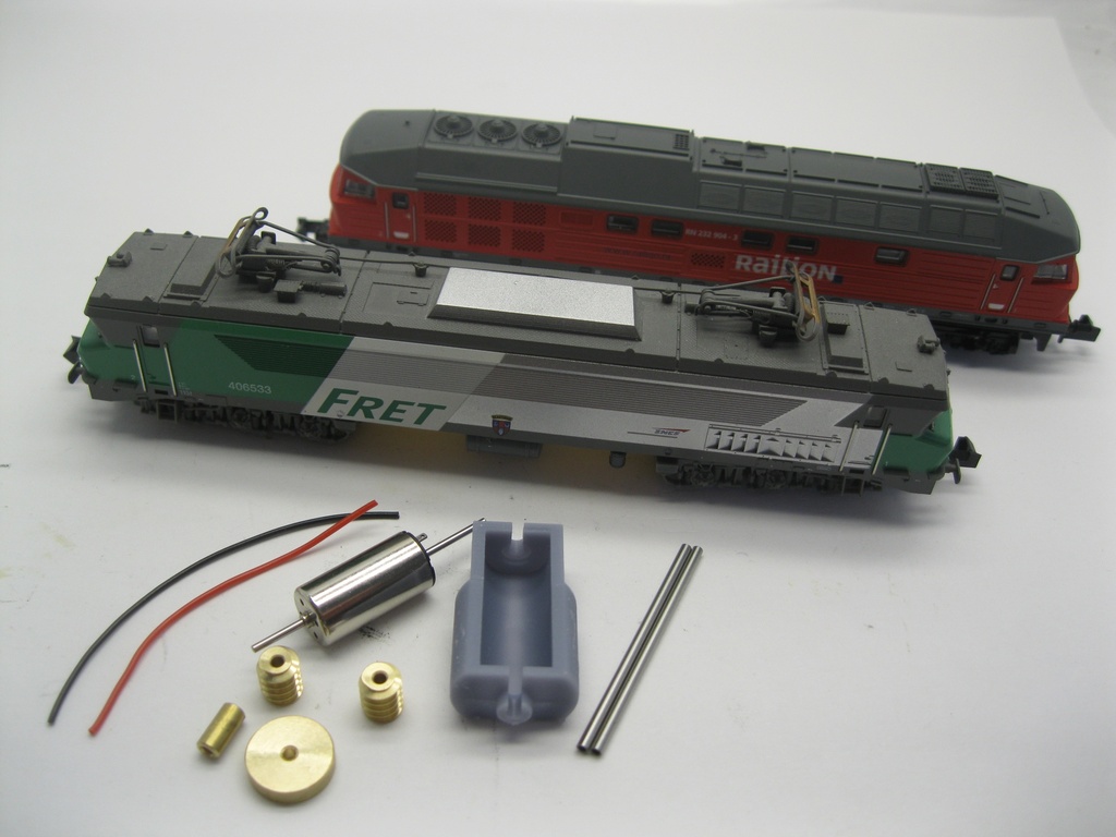 [Micromotor NM029C  ] Minitrix DR BR 132, BR 142, BR 234, DB NS BR 232, SNCF CC 6500, CC 72000
with flywheel. & Dig interface Micromotor NM029C    