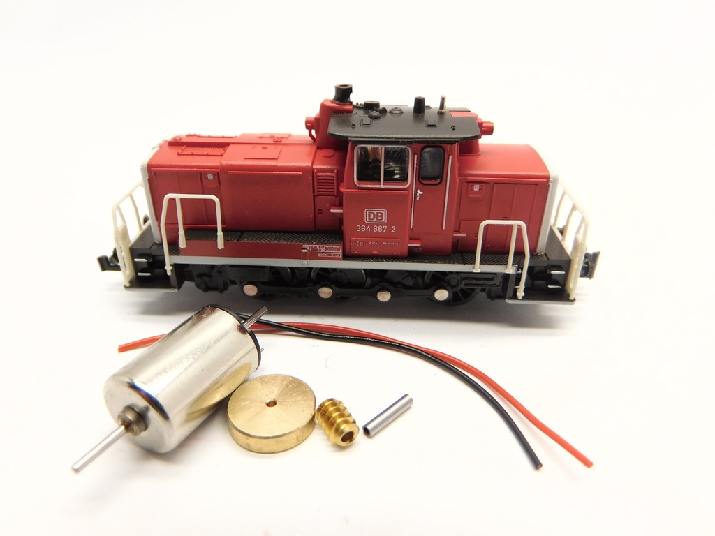 [Micromotor NM044C  ] Minitrix V 60, BR 360 (Modell mit Schnittstelle), BR 260, BR 261, BR 360, BR 361, BR 362, BR 364, SNCB Reeks 80 Micromotor NM044C    