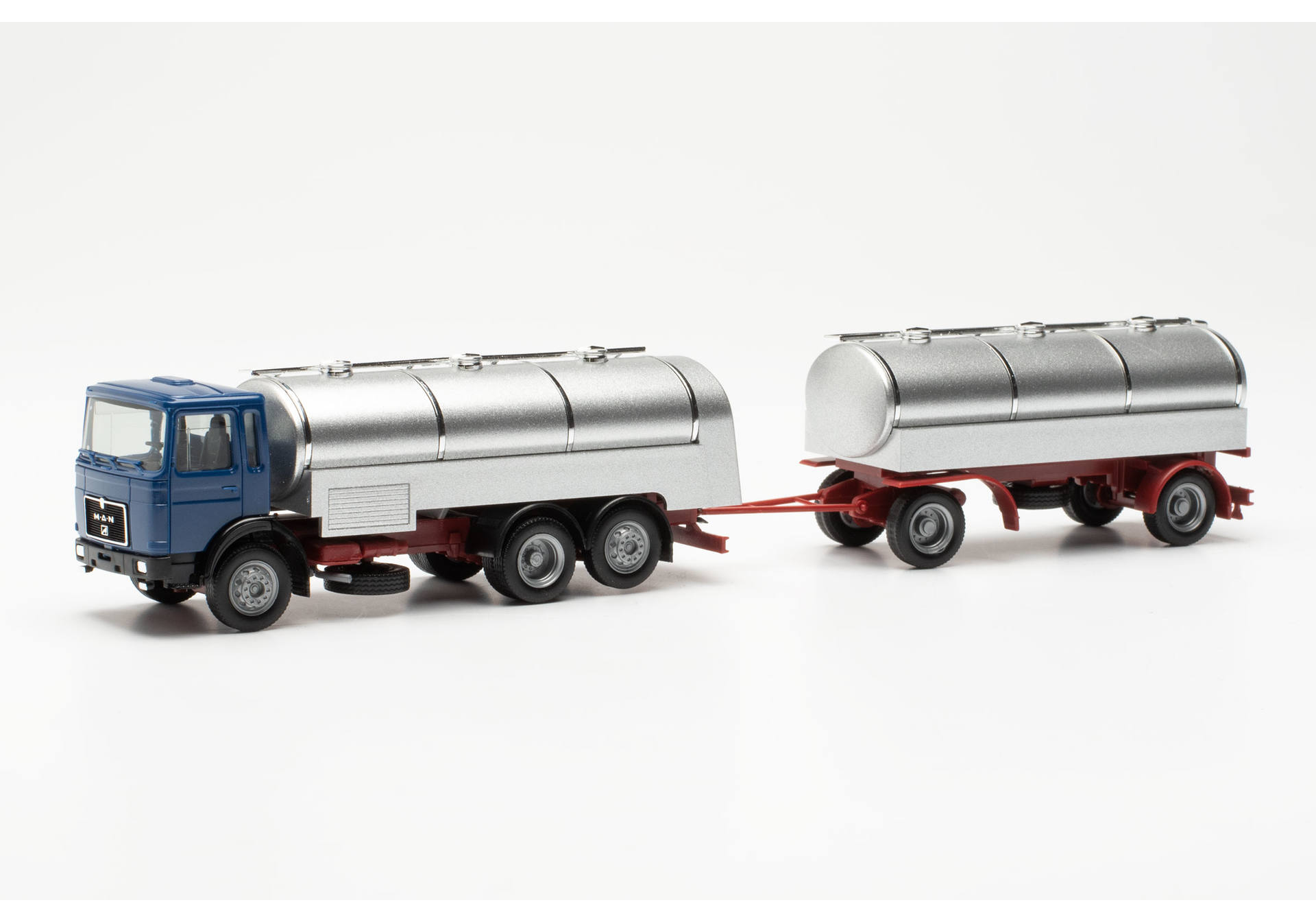 DV7386 CIJ 1/75 Panhard Camion Citerne Bp Energol 1951 Bon Etat EUR 29,99 - FR