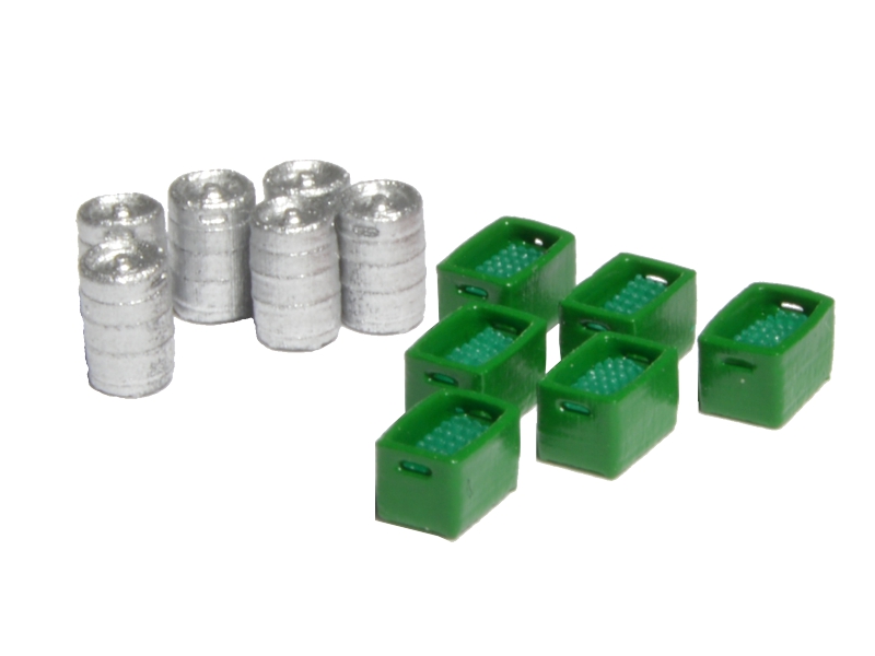 6 fûts de bière et 6 boîtes vertes avec bouteilles vertes échelle N N-TRAIN 21244