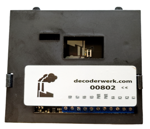 [Decoderwerk 008002] 00802 Module de rétrosignalisation 8 sorties à détection de courant pour 2 ou 3 rails, jusqu'à 3A par canal, pour RS-Bus, LocoNet et S88N DecoderWerk 00802 