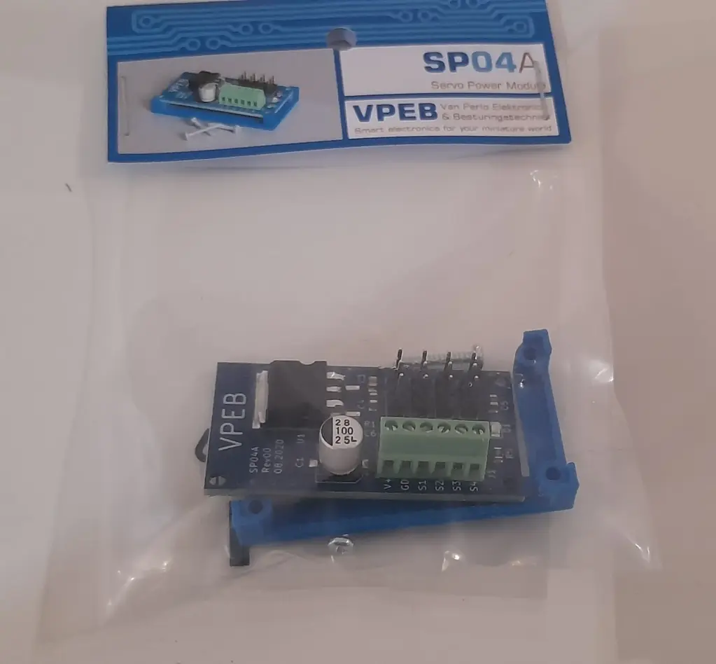 Adaptateur pour servo pour OC32 Dinamo VPEB SP04A Rev00 Module