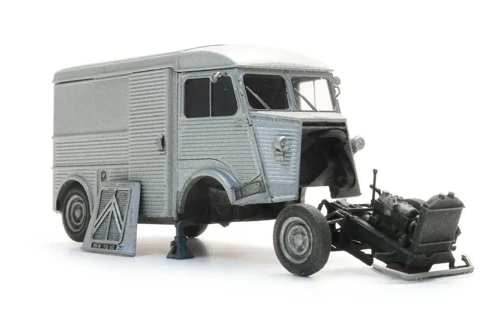 Citroën HY en réparation Modèle fini en résine, peint Artitec 387.687