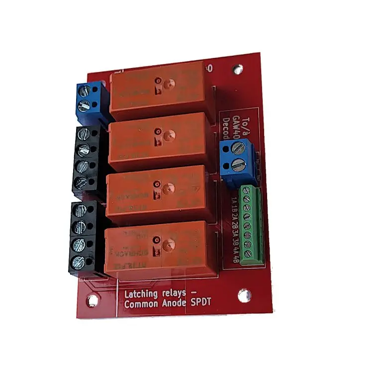 Carte avec 4 relais bistables SPDT 8A Helvest GBR40  