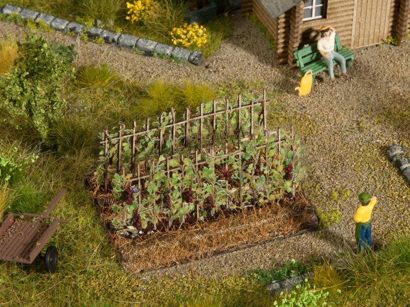 Vignes avec raisins noir-HO 1/87 NOCH 13224