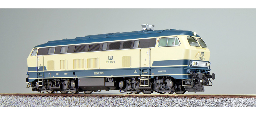 Locomotive diesel H0 BR 218 218 320 DB bleu océan/beige Ep IV état réel vers 1987 son+fumée DC/AC ESU  31011    