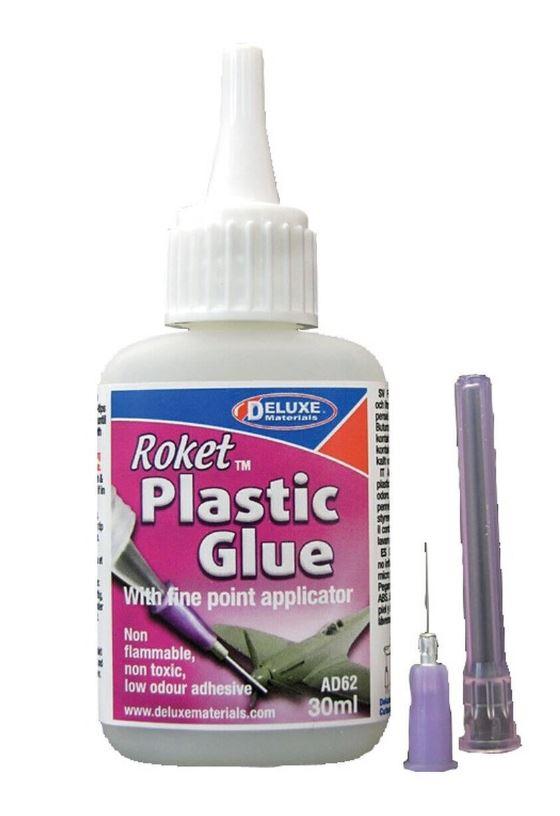 [Deluxe Materials  AD62] ROKET PLASTIC GLUE 30 ML AD62 Deluxe Matérials   