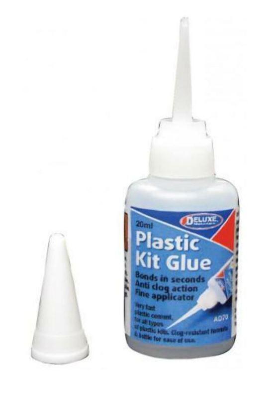 [Deluxe Materials  AD70] PLASTIC KIT GLUE 20 ML AD70 Deluxe Matérials   