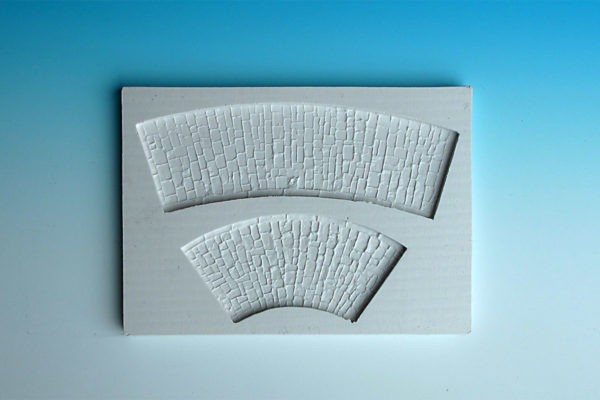 Spoerle 1072 -  - 2 trottoirs courbes, dalles posÃ©es droites, R 115 adaptÃ© Ã  1022